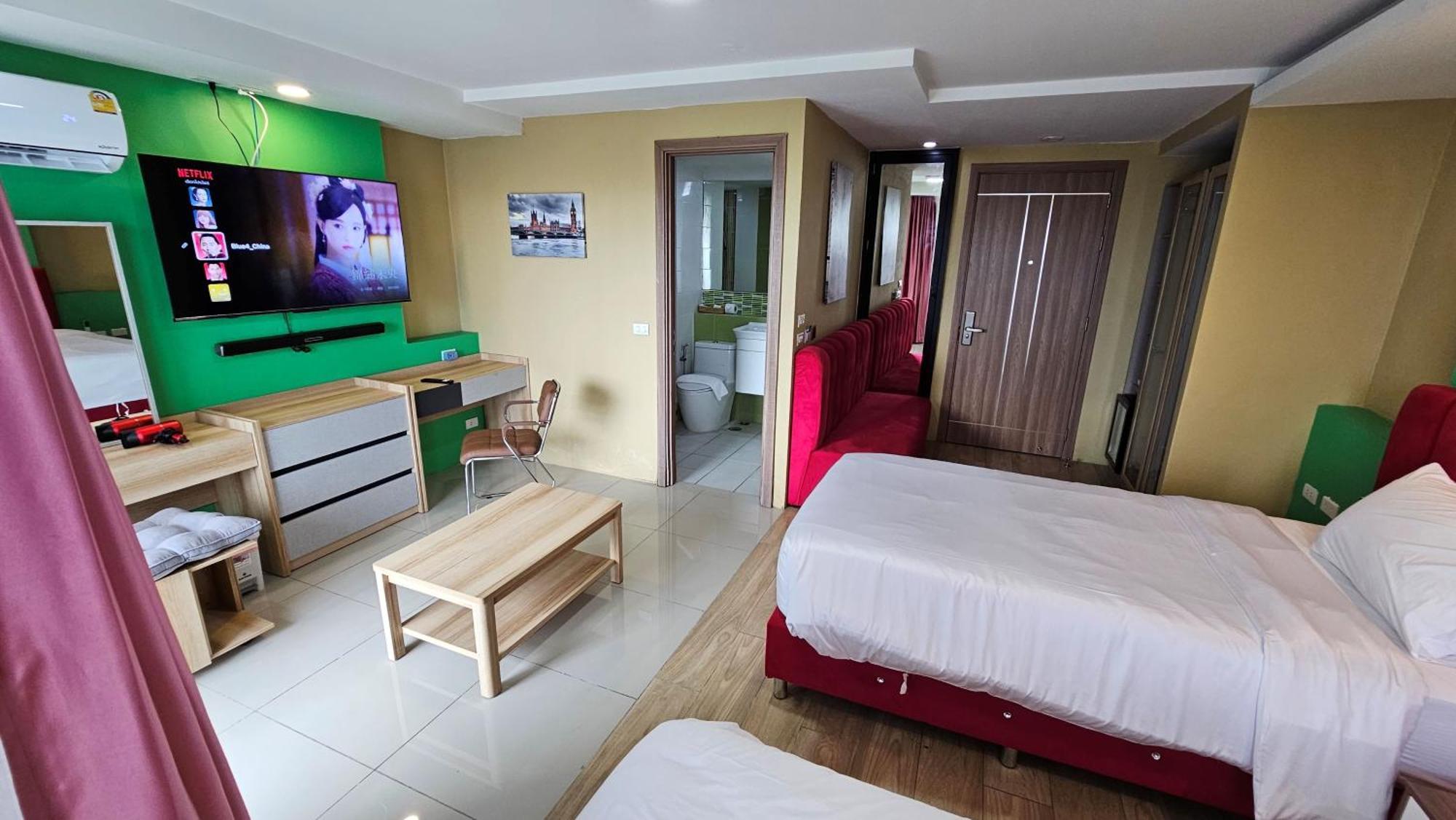 Bluetel Re'Sidence Bangkok Impact - 1 Time Drop-Off Service To Impact Pak Kret Exterior photo