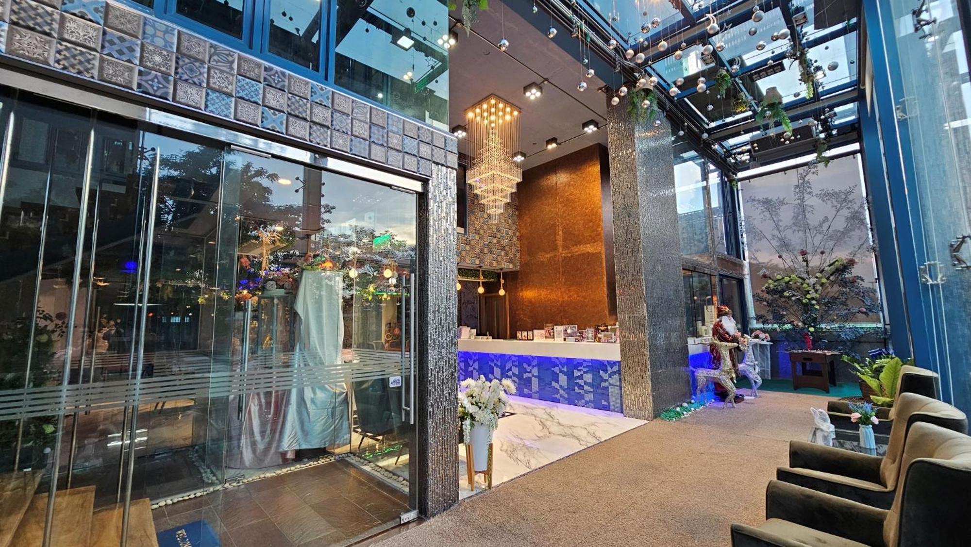 Bluetel Re'Sidence Bangkok Impact - 1 Time Drop-Off Service To Impact Pak Kret Exterior photo